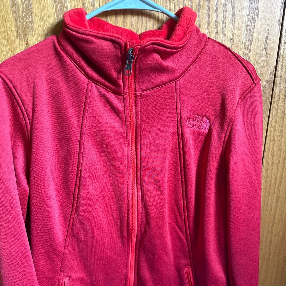 Women’s north face zip up